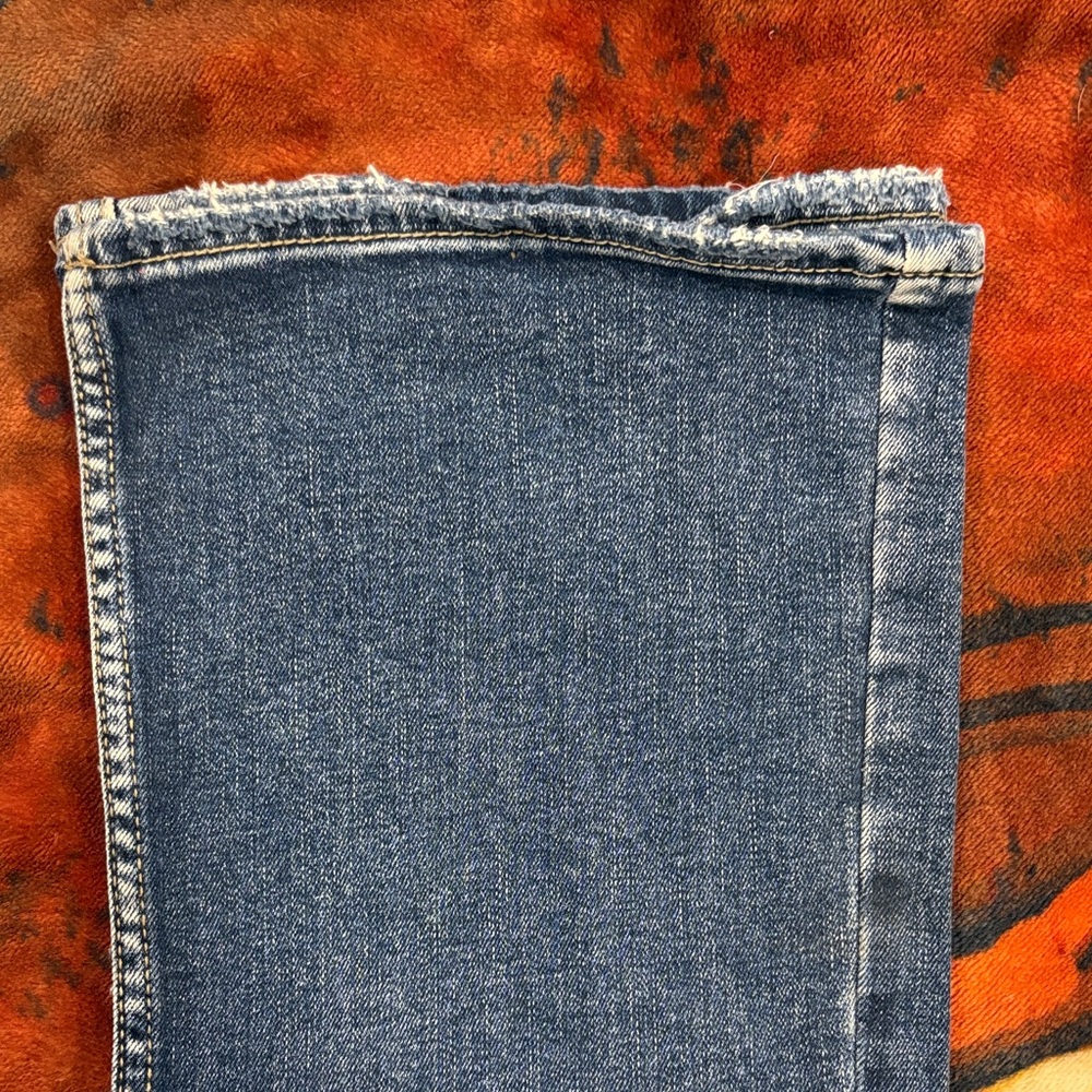 Silver Jeans Co - Picture 3 of 8